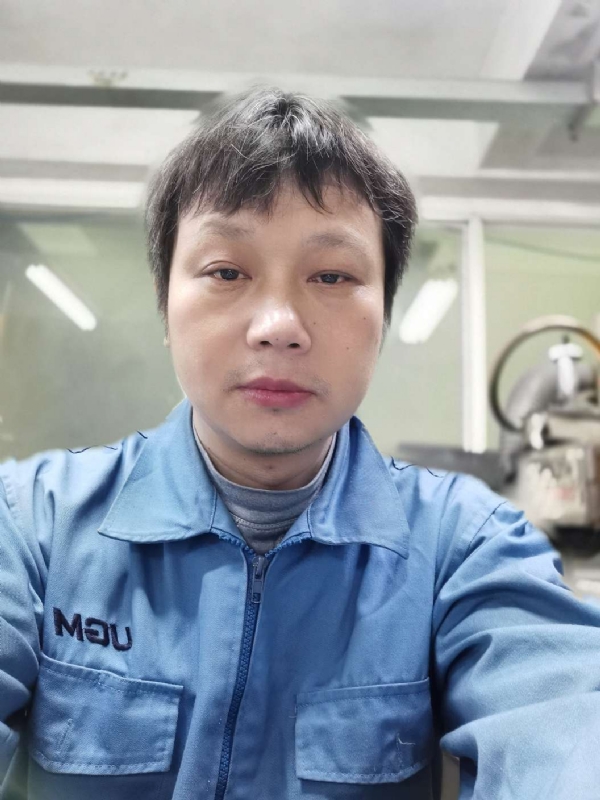 伤心人的第一张照片--深圳相亲服务中心