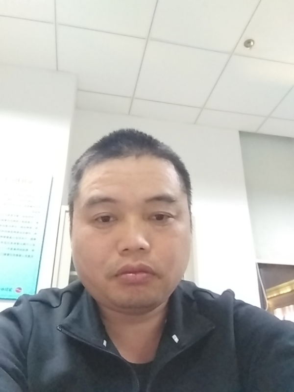 小来的第一张照片--深圳相亲服务中心