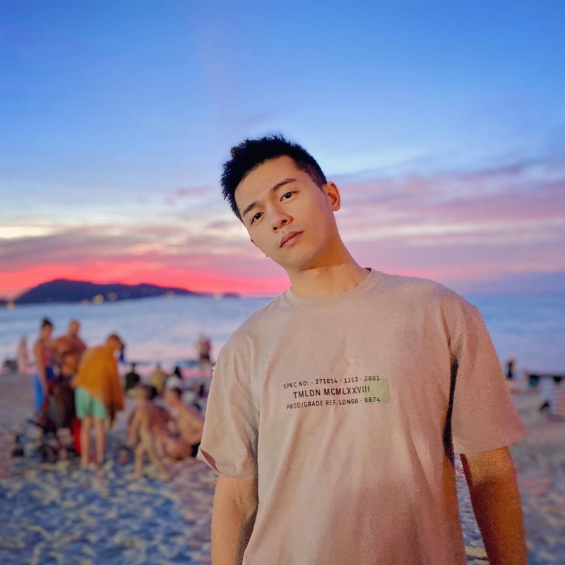 理想三旬的第一张照片--深圳相亲服务中心