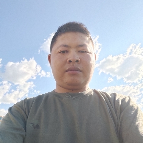 马的第一张照片--深圳相亲服务中心