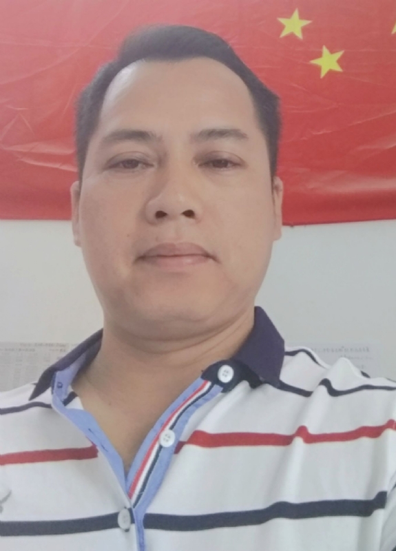 隆哥的第四张照片--深圳相亲服务中心