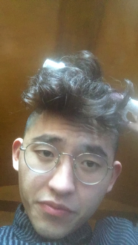 猪有皮的第一张照片--深圳相亲服务中心