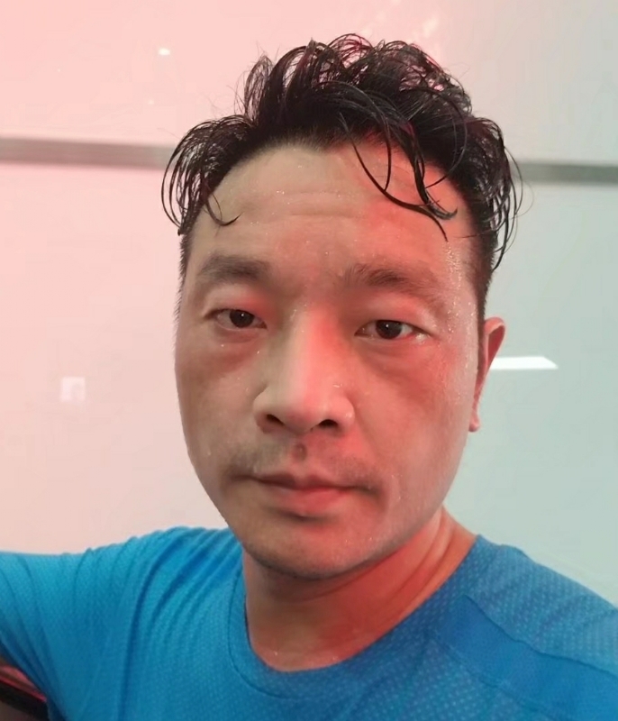 罗新华的第一张照片--深圳相亲服务中心