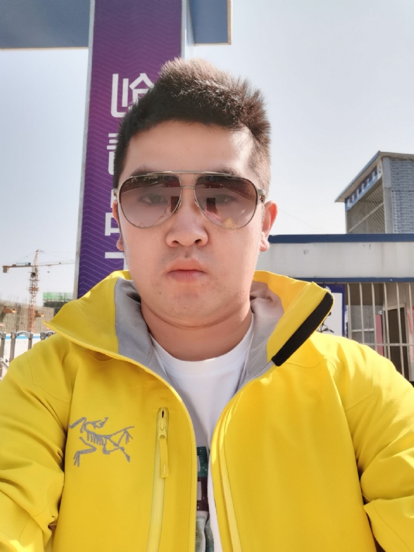 子敬的第一张照片--深圳相亲服务中心