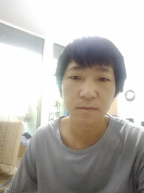 单身的第三张照片--深圳相亲服务中心