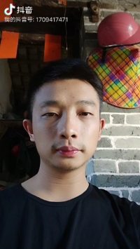 天空的第一张照片--深圳相亲服务中心