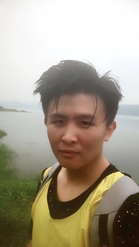 阳光与自由的第一张照片--深圳相亲服务中心