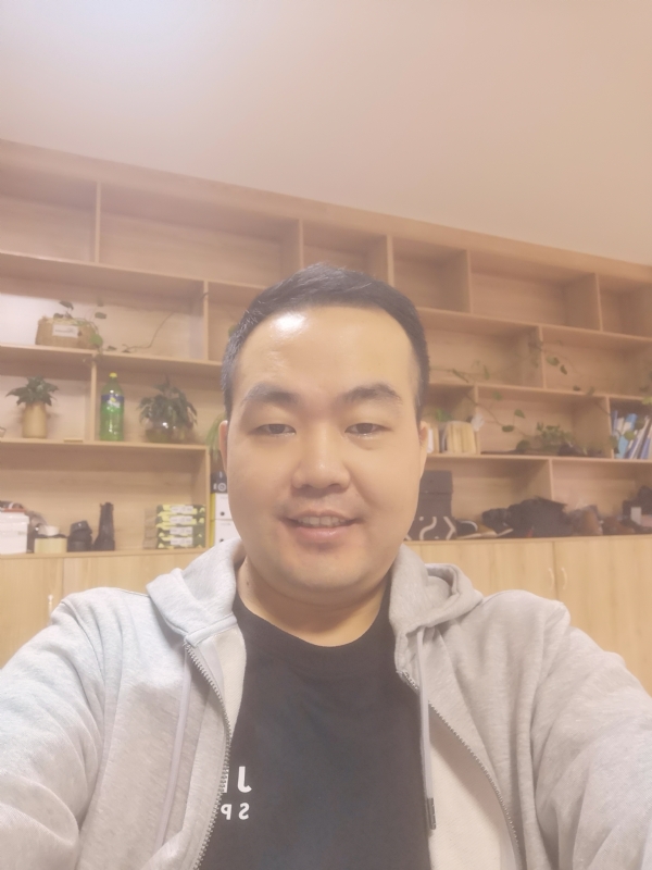 carl的第一张照片--深圳相亲服务中心
