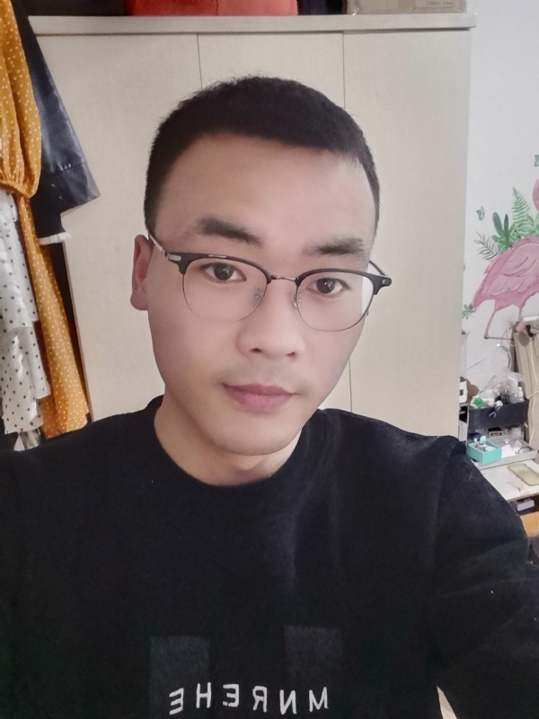 寻一个人的第一张照片--深圳相亲服务中心
