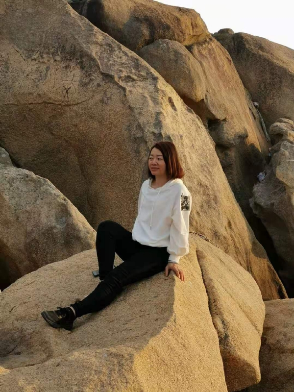 Lin的第二张照片--深圳相亲服务中心