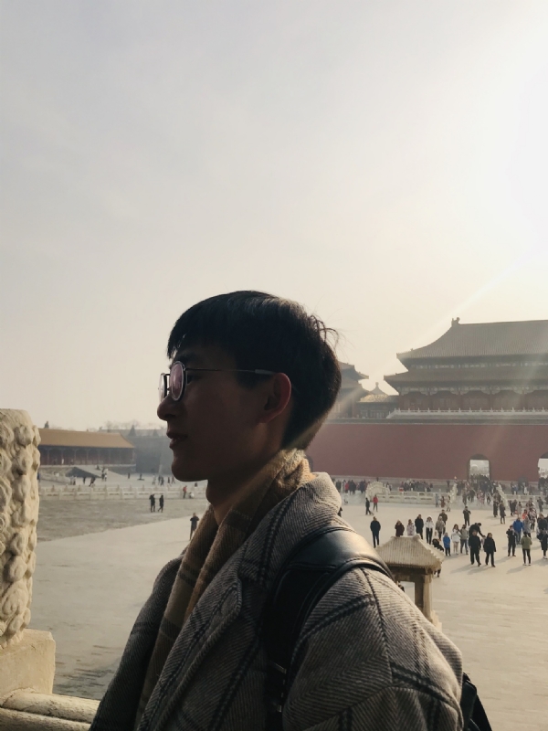 夏侯醉平的第一张照片--深圳相亲服务中心