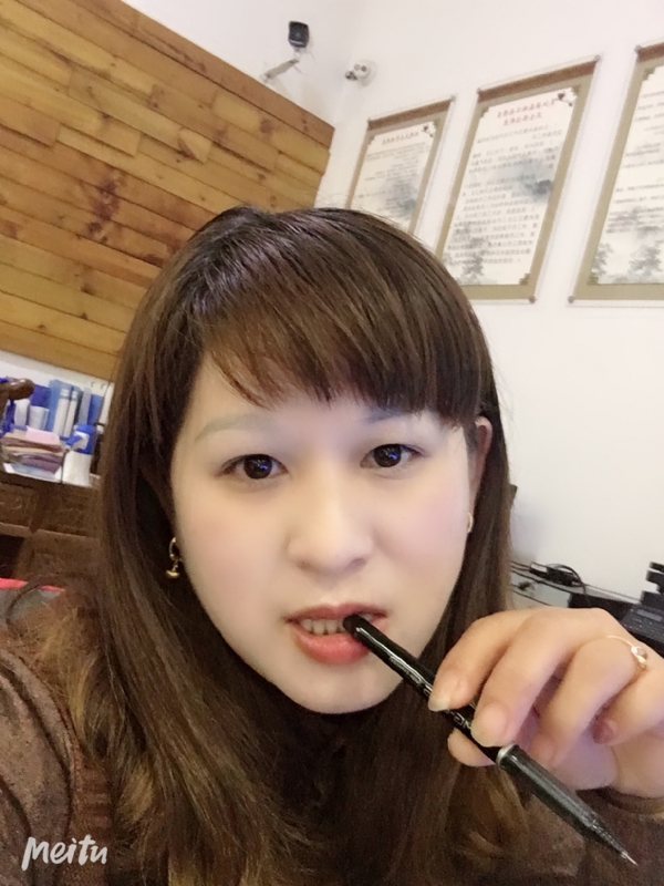 冷暧自知的第一张照片--深圳相亲服务中心