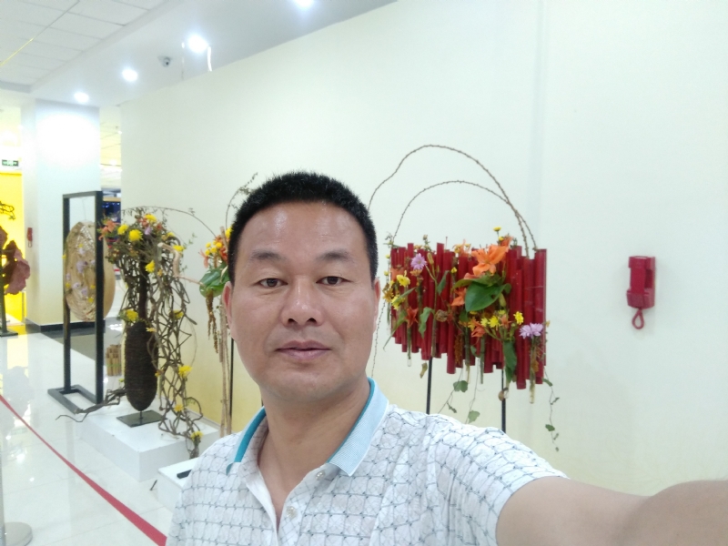 一点温馨的第一张照片--深圳相亲服务中心
