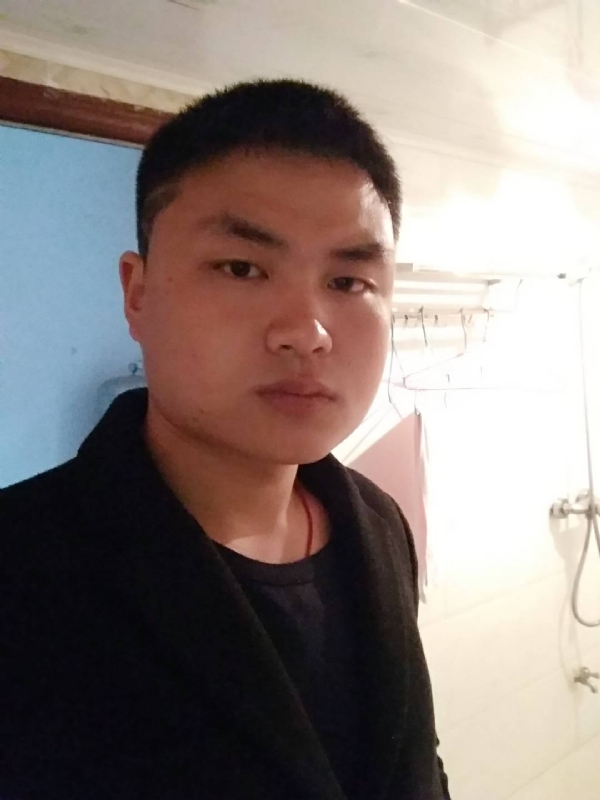 康康一下的第一张照片--深圳相亲服务中心