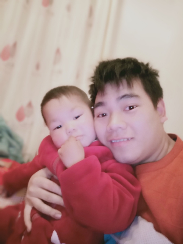 孤独一生的第一张照片--深圳相亲服务中心