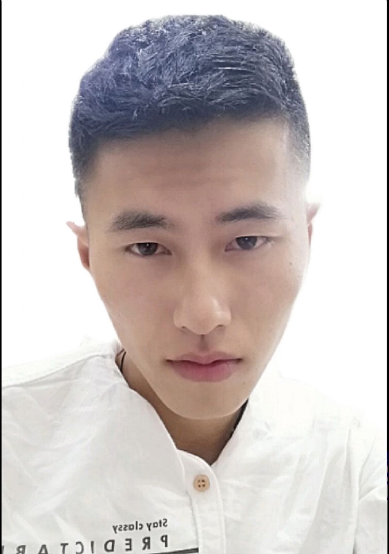 ～末哥的第三张照片--深圳相亲服务中心