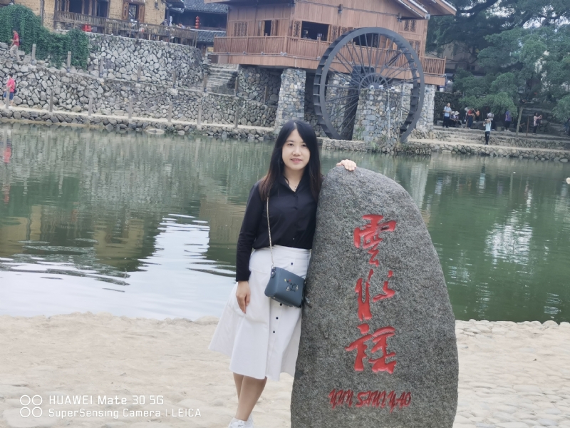 嘻嘻的第一张照片--深圳相亲服务中心