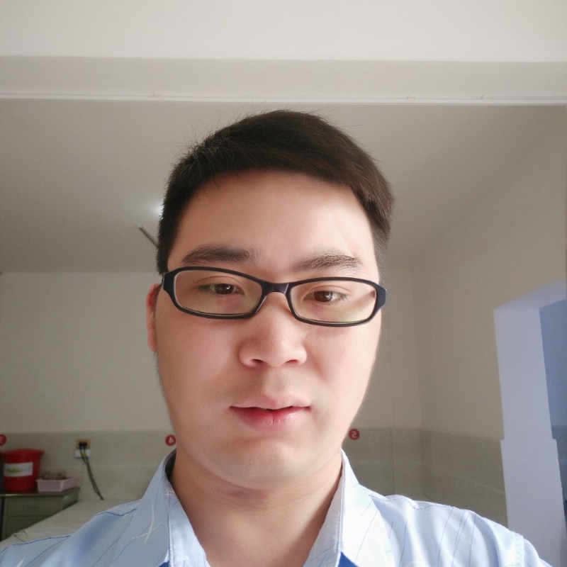 漂泊的孤影的第一张照片--深圳相亲服务中心
