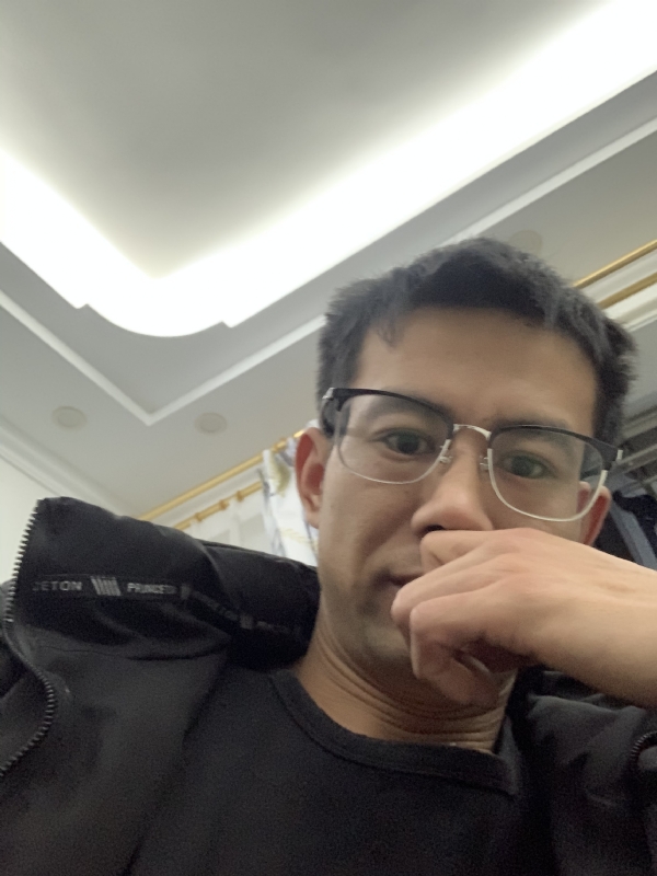 相互理解相互信任的第一张照片--深圳相亲服务中心