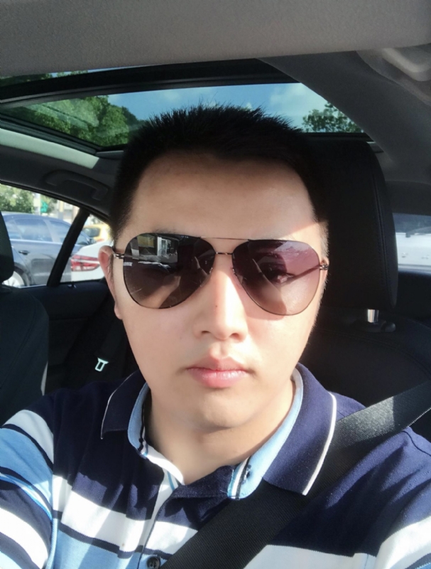郑昊的第一张照片--深圳相亲服务中心