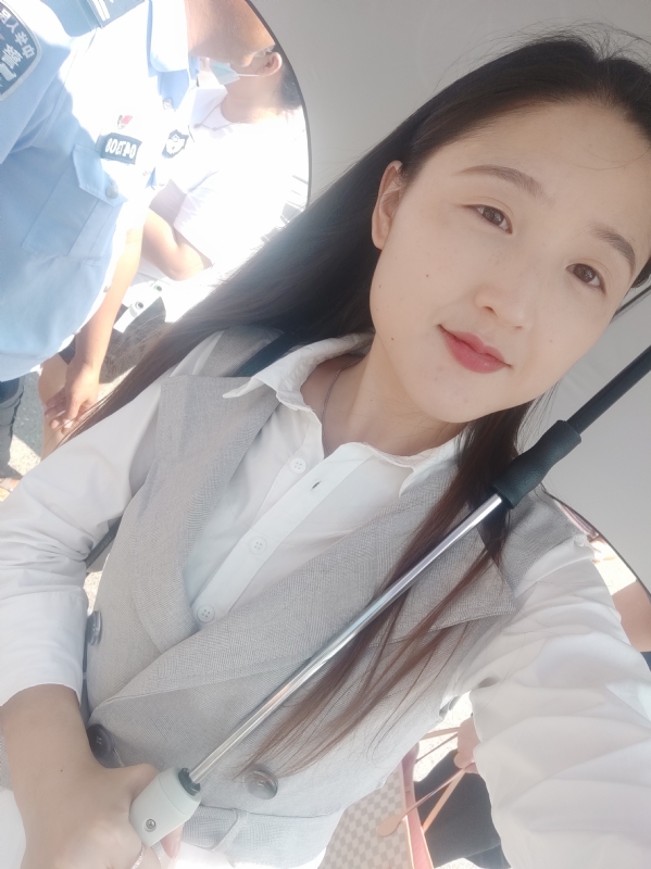 木子田心的第一张照片--深圳相亲服务中心