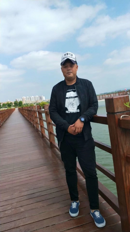 人生如戏的第二张照片--深圳相亲服务中心