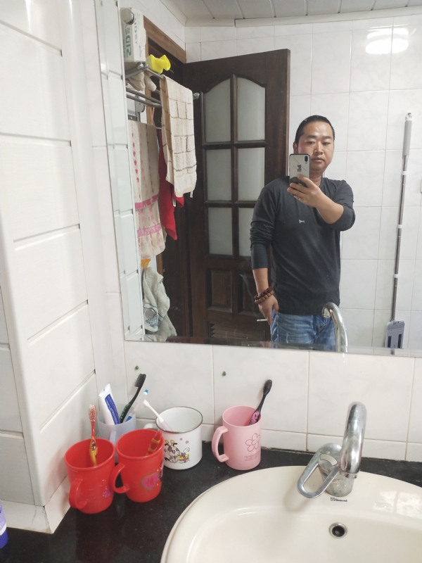 半世人间的第二张照片--深圳相亲服务中心