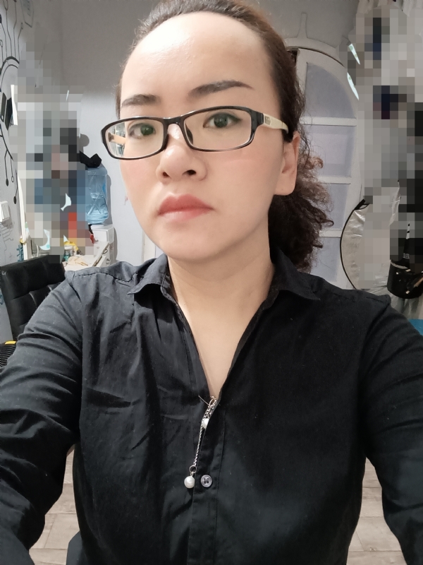 妮妮的第一张照片--深圳相亲服务中心