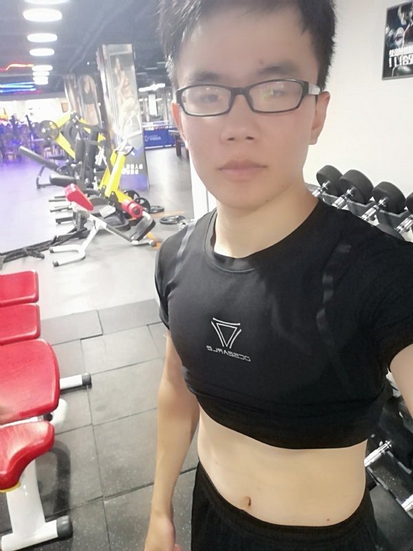 石榴裙下的第一张照片--深圳相亲服务中心