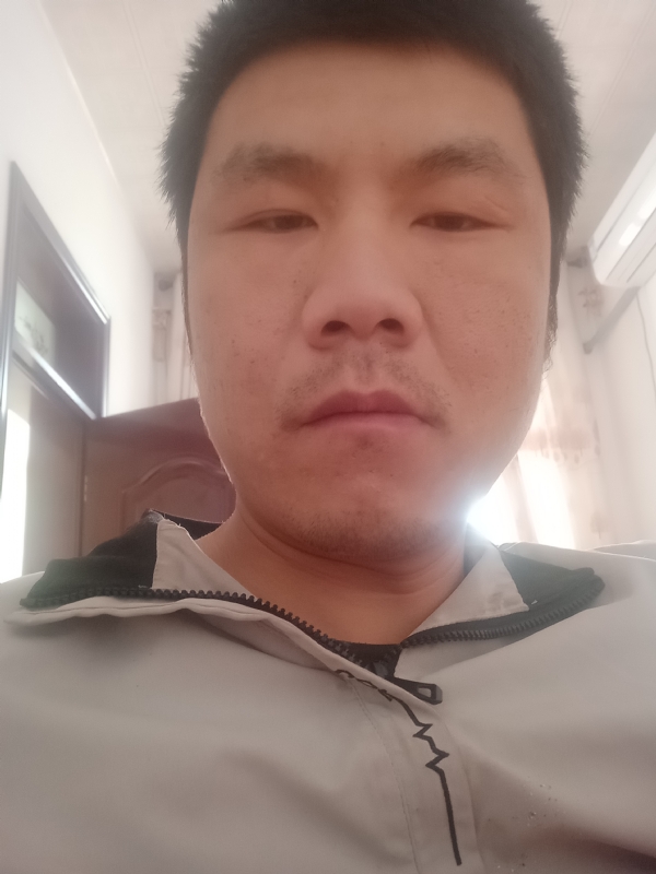 非诚勿扰的第一张照片--深圳相亲服务中心