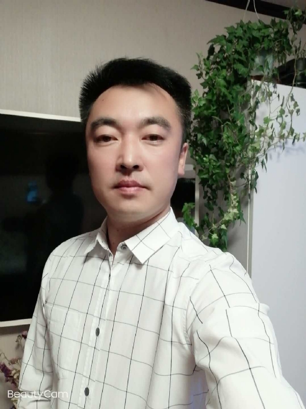 不一样的烟火的第二张照片--深圳相亲服务中心