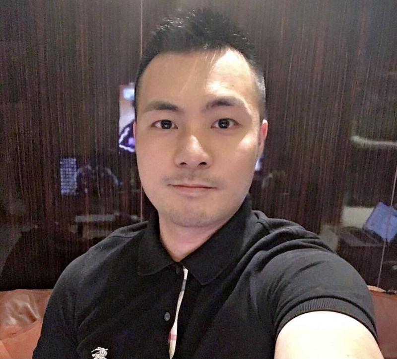 相濡以沫的第二张照片--深圳相亲服务中心