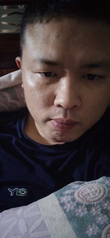 小军的第一张照片--深圳相亲服务中心
