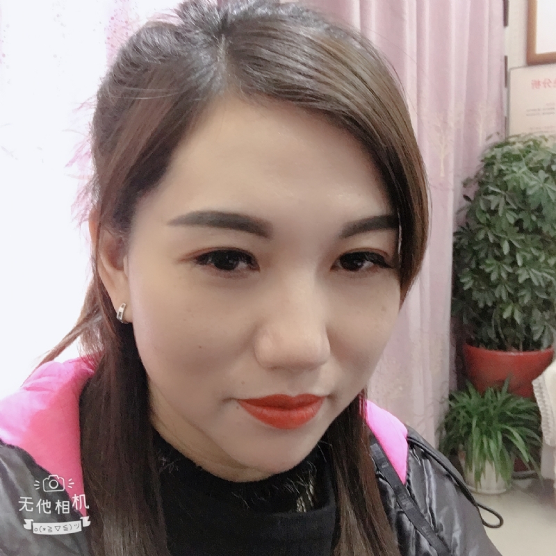 一往情深的第一张照片--深圳相亲服务中心