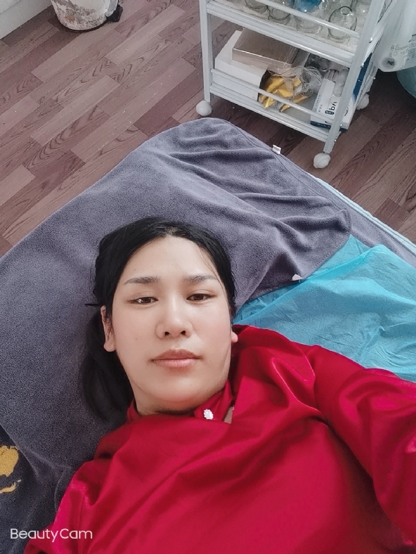 枫叶的第一张照片--深圳相亲服务中心