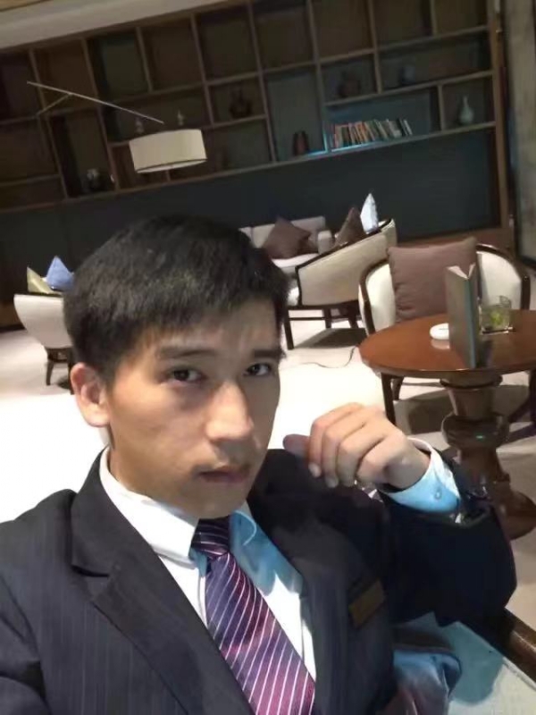 一条孤独的鱼的第二张照片--深圳相亲服务中心