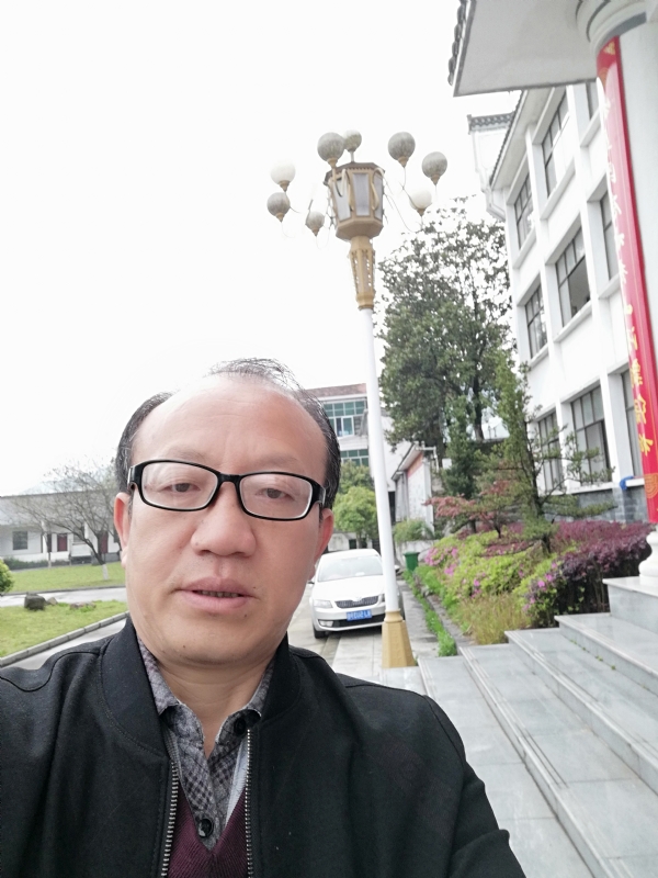 玫瑰祥云的第二张照片--深圳相亲服务中心
