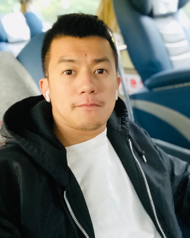 陈赫的第一张照片--深圳相亲服务中心