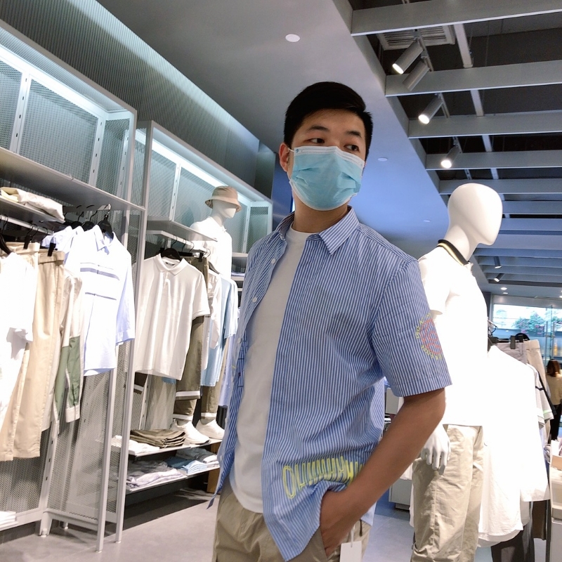 百年孤独的第一张照片--深圳相亲服务中心