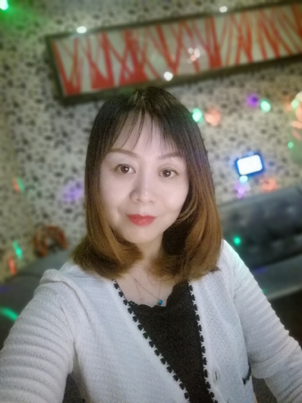 心如止水的第一张照片--深圳相亲服务中心