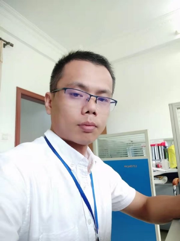 叶寒君的第二张照片--深圳相亲服务中心
