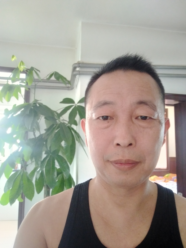 简单快乐百姓网的第一张照片--深圳相亲服务中心