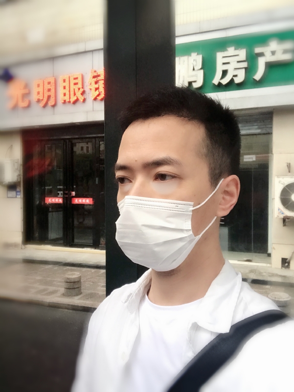 大宝的第一张照片--深圳相亲服务中心