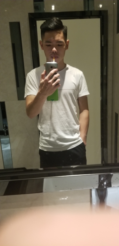 曾小贤的第一张照片--深圳相亲服务中心