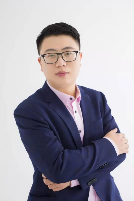 周的第二张照片--深圳相亲服务中心