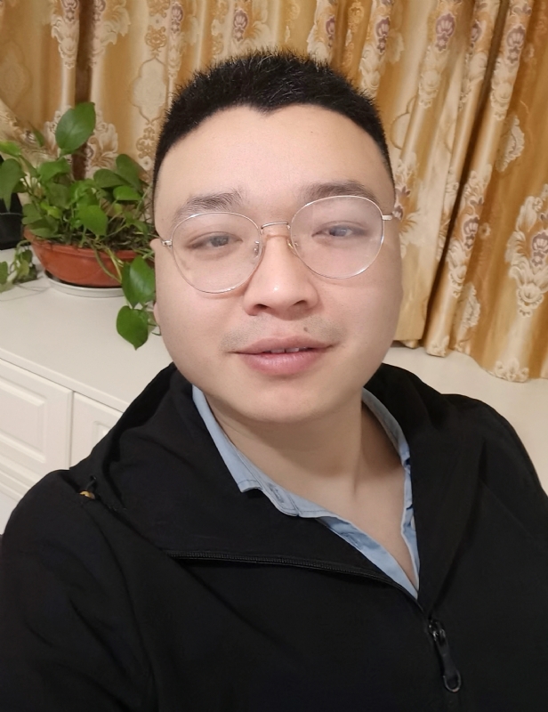 华哥的第二张照片--深圳相亲服务中心