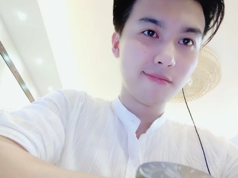 皮特王的第一张照片--深圳相亲服务中心