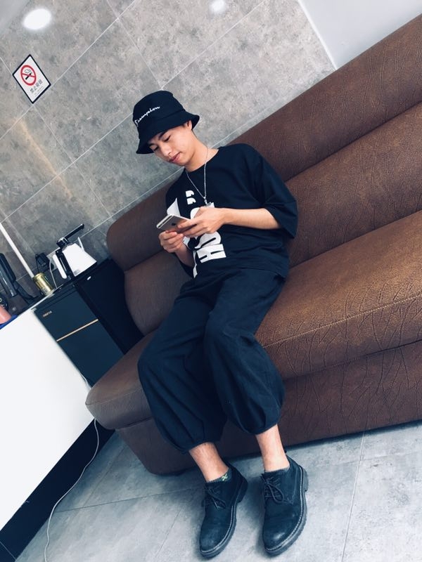 寻找的第三张照片--深圳相亲服务中心