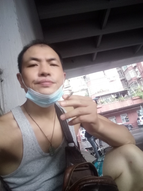 H21的第二张照片--深圳相亲服务中心