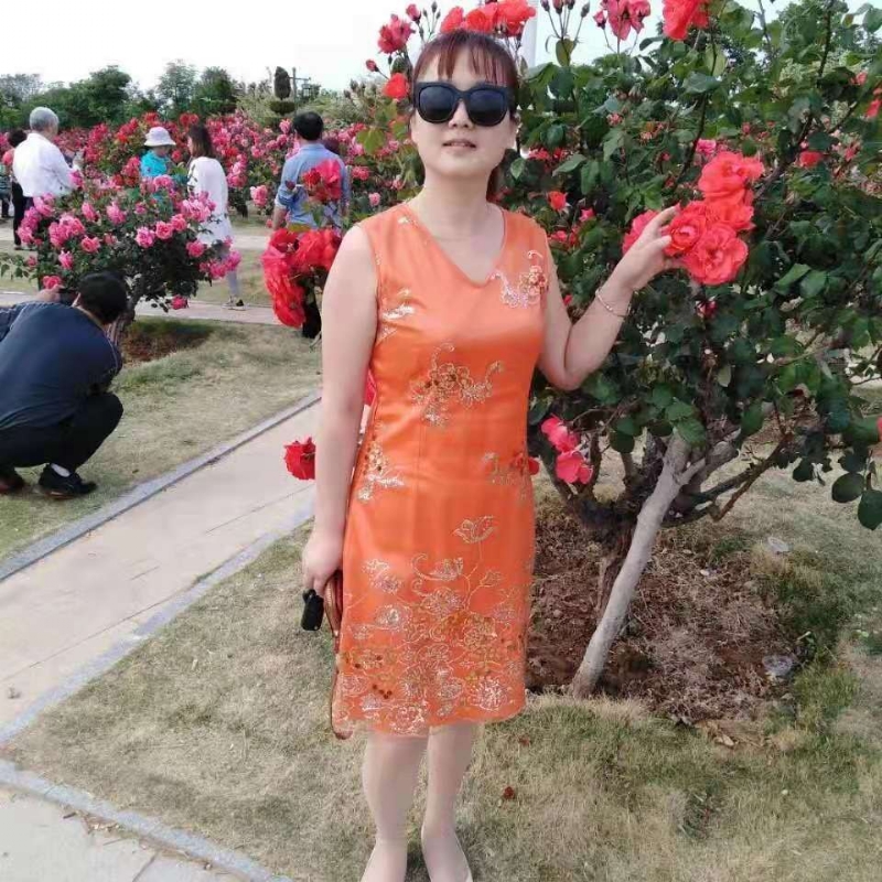 yunerfei的第二张照片--深圳相亲服务中心